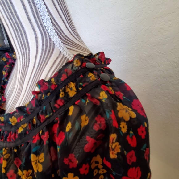 NWOT 21 FLORAL PEASANT BLOUSE SIZE SP - Picture 4 of 8